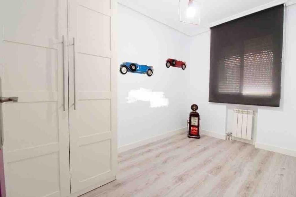 דירות מדריד Apartamento Ciudad Lineal Reciente Reforma מראה חיצוני תמונה