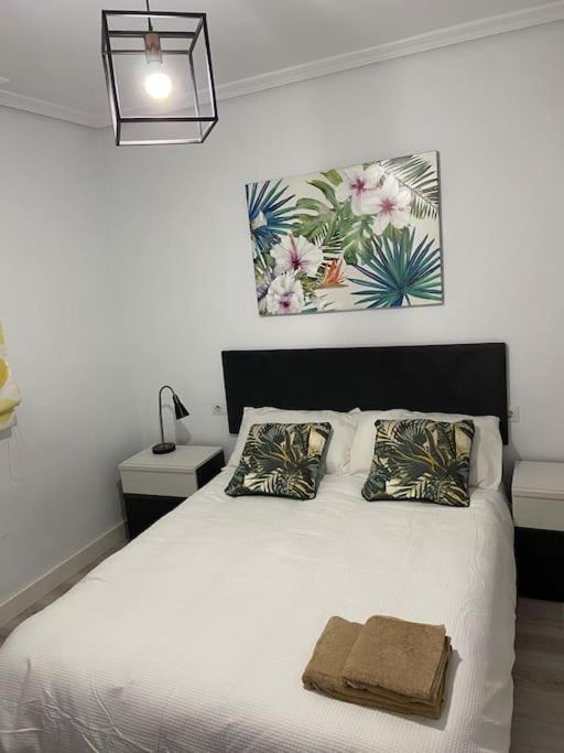 דירות מדריד Apartamento Ciudad Lineal Reciente Reforma מראה חיצוני תמונה